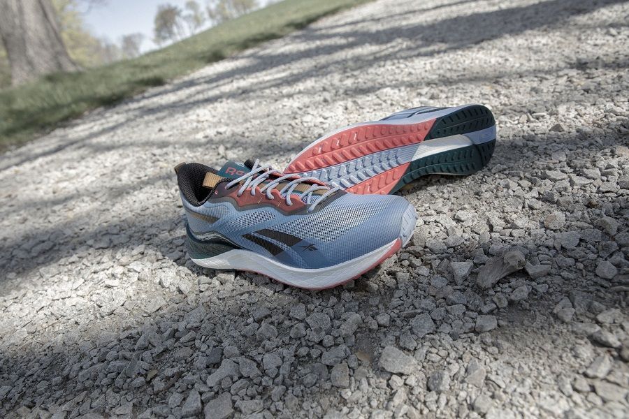 Reebok представил кроссовки для бега по треку, трейлу и бездорожью