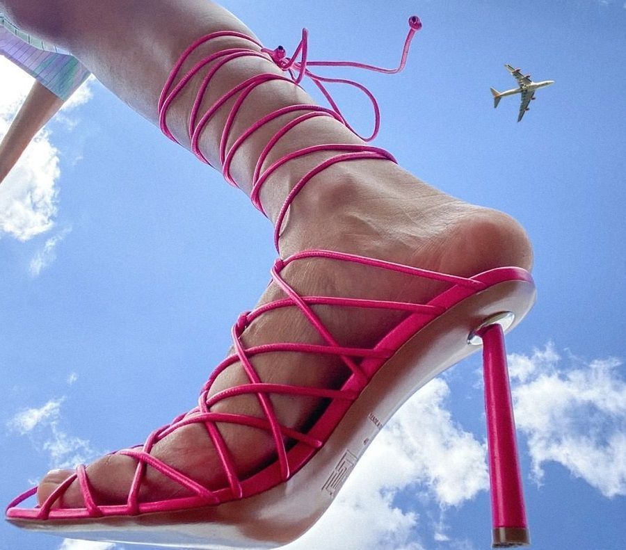 fenty caged in sandals 105