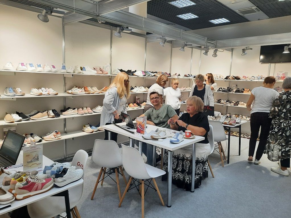 Se inauguró en Moscú la exposición de calzado y accesorios Euro Shoes.
