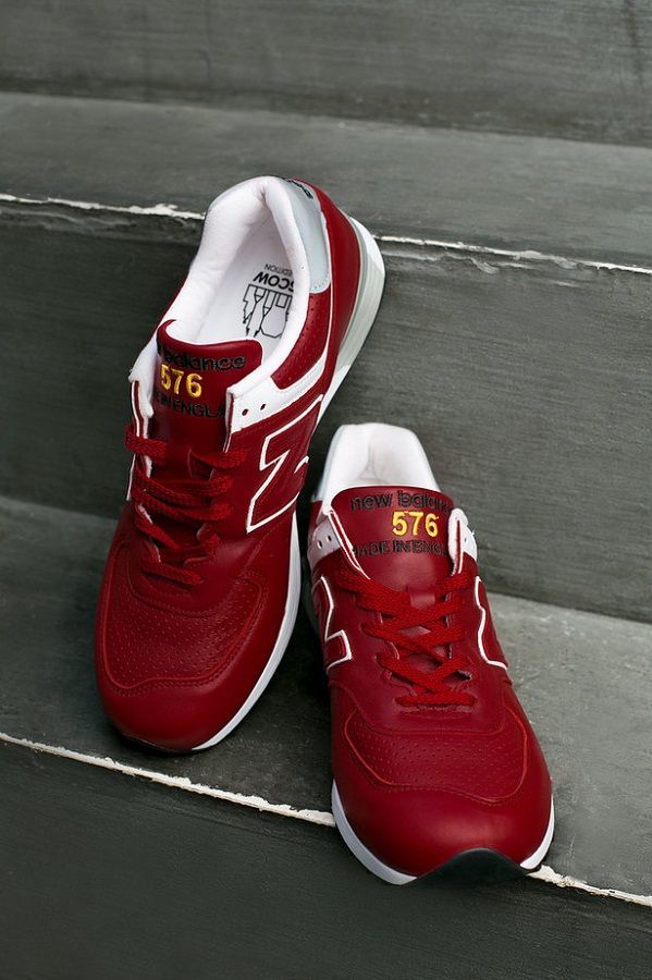 New Balance created a model of sneakers for Moscow