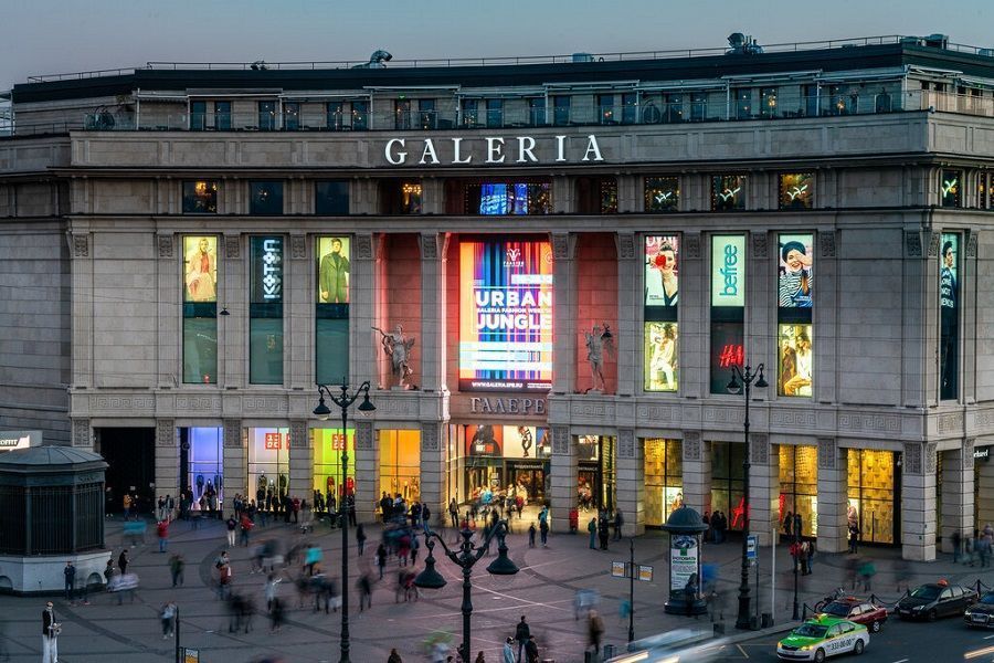 Centros comerciales abiertos en San Petersburgo