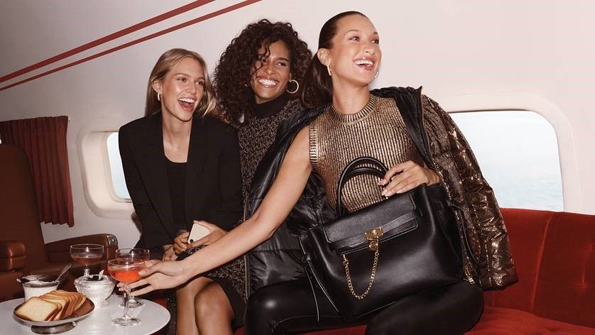 MICHAEL Michael Kors запускает рекламную кампанию «Holiday 2021»