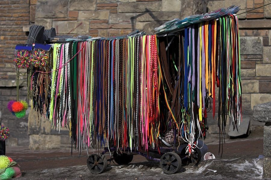 Negocio de cordones de zapatos. Sobre la importancia de los productos relacionados.