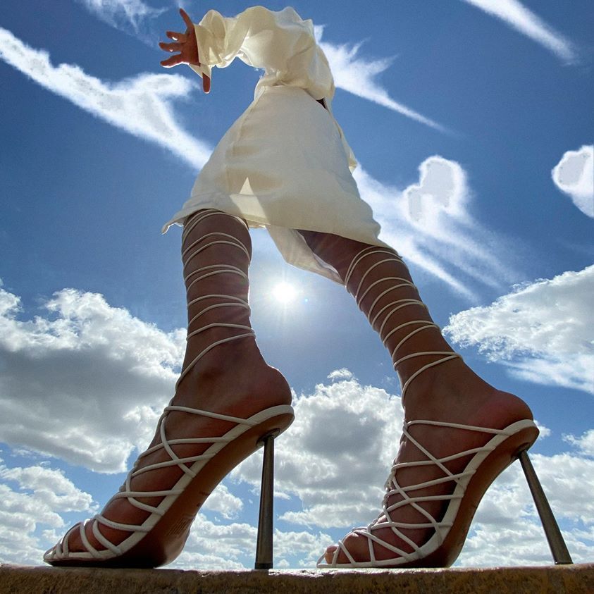 fenty caged in sandals 105
