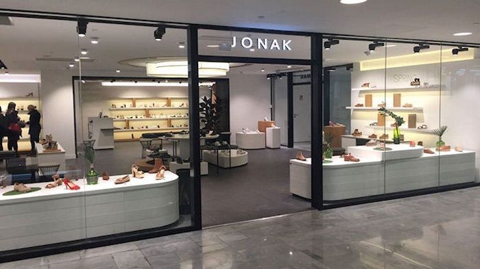 French shoe brand Jonak opened a store in Moscow