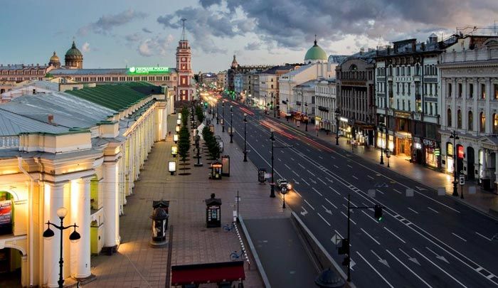 Der Anteil leerstehender Flächen in den Einkaufsstraßen von St. Petersburg ist deutlich zurückgegangen