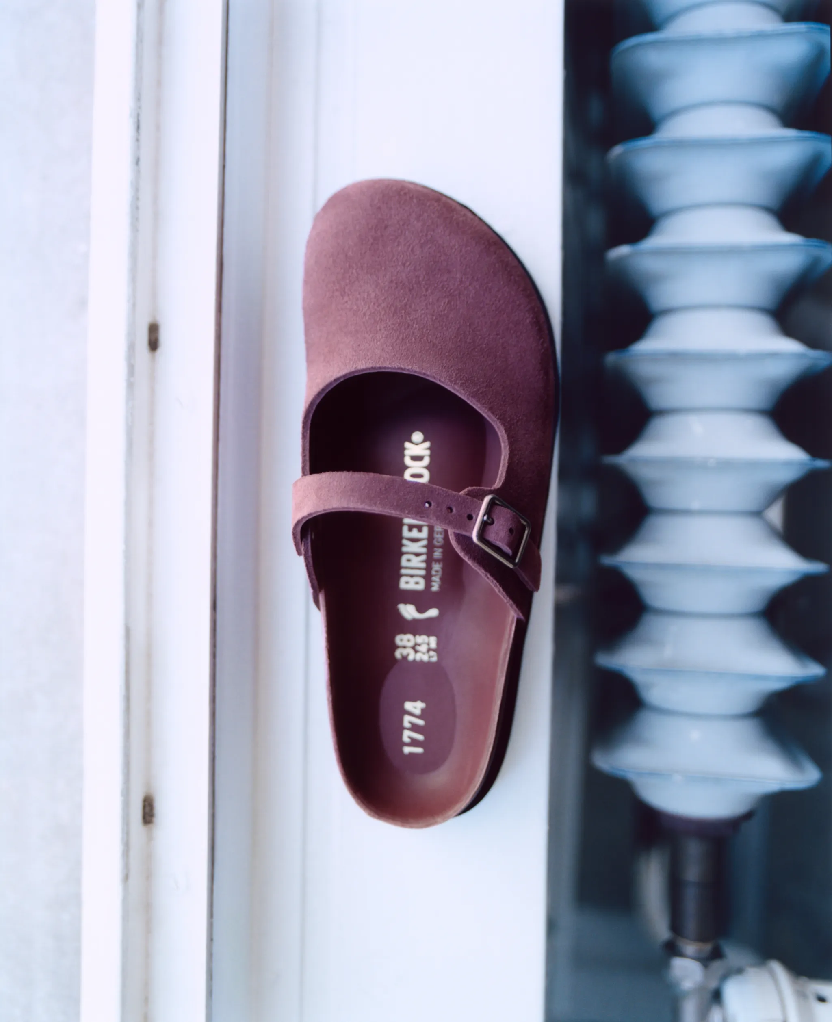 Новая коллекция Birkenstock 1774 черпает вдохновение в стилистике Берлина 1920 гг.