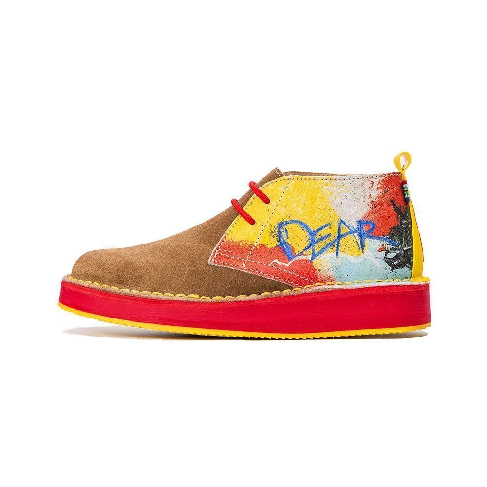 DHL выпустила коллекцию обуви с южноафриканским обувным брендом Veldskoen
