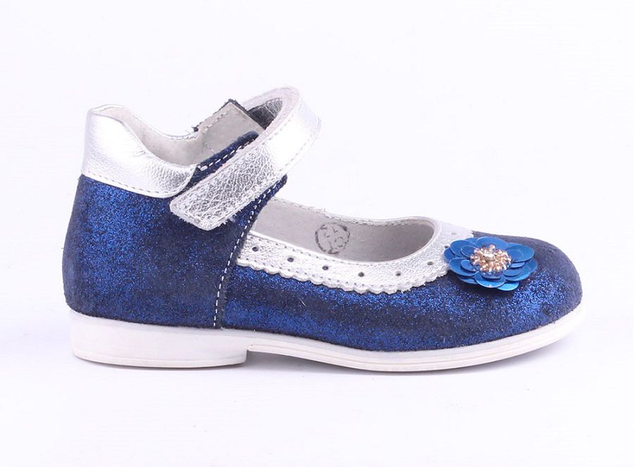 Elegami Children's Shoes Brand Launches Holiday Shoes Collection for Girls