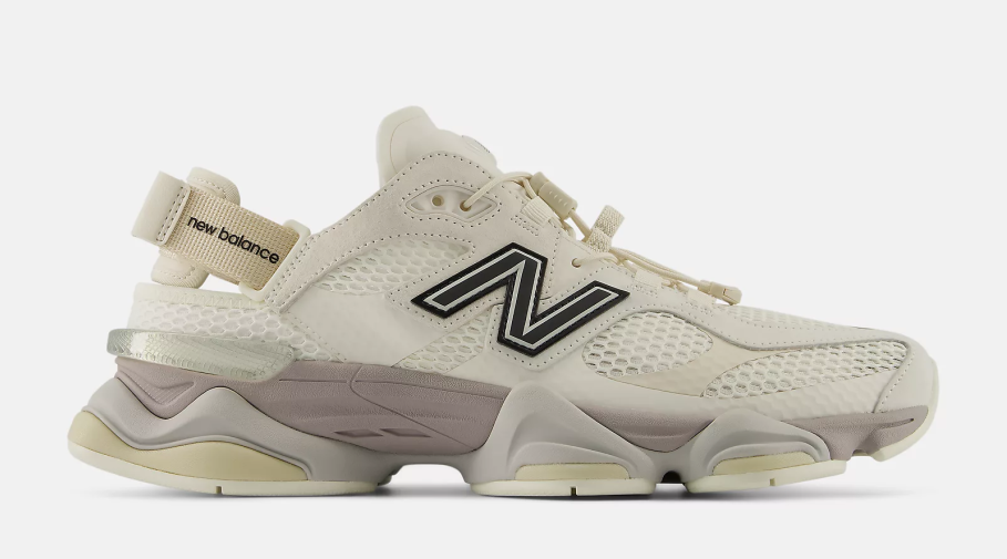 New Balance превратил кроссовки в мюли