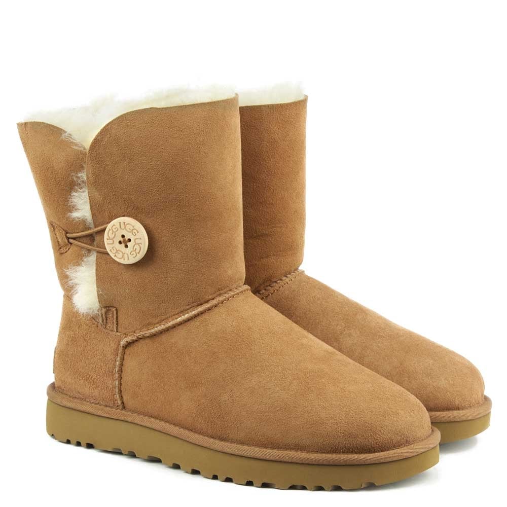 В Outlet Village Белая Дача открылся фирменный бутик UGG