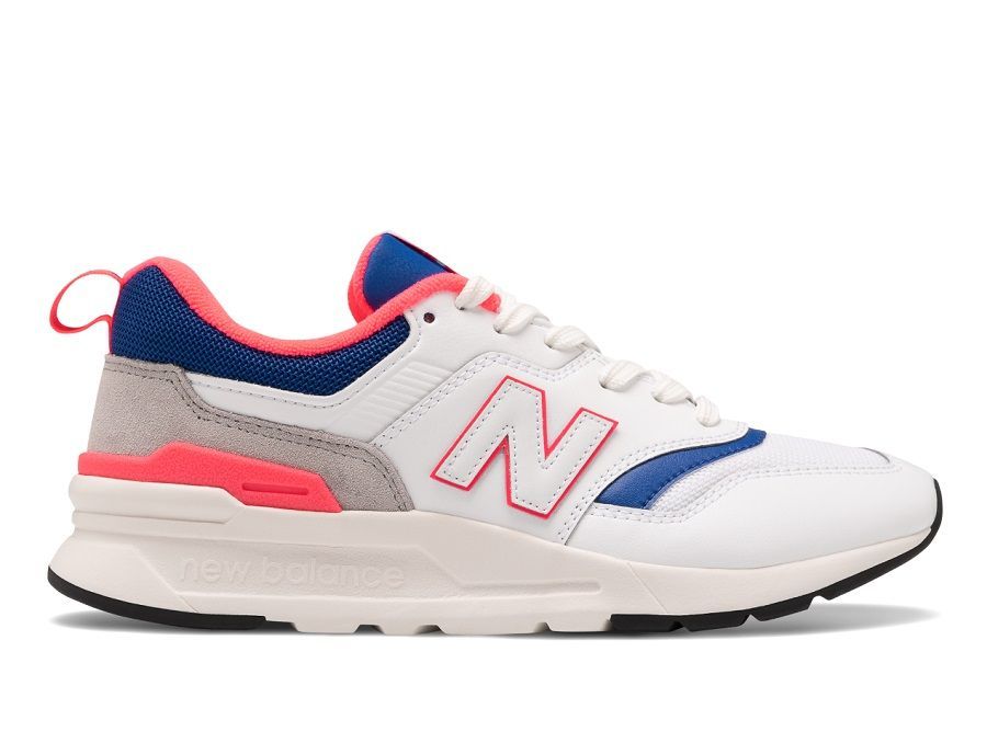 New Balance rethought its classic silhouette from the 90's. - 997 sneaker model