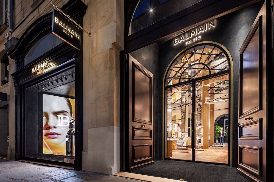 Balmain открывает флагманский бутик в Париже