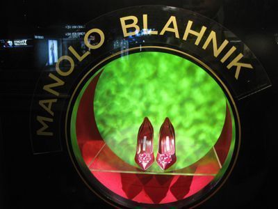 SR77_Design_Manolo-Blahnik_3.jpg