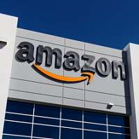 Amazon сократит еще 9 000 рабочих мест