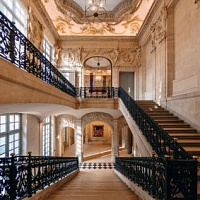 Jacquemus  проведет показ коллекции в Музее Пикассо