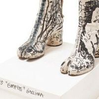Ботинки Таби Maison Margiela побили рекорд продаж на аукционе в Париже 