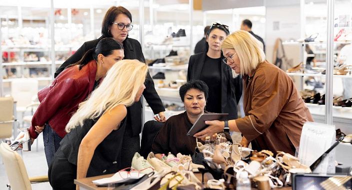 La nuova stagione si apre con Euro Shoes: novità dalla fiera di agosto e resoconti dei partecipanti.