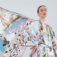 Radical Chic выпустил коллекцию платков на тему традиционной японской живописи