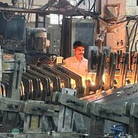 Война в Иране спровоцировала удорожание производства обуви в Индии 