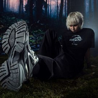 Сеть Street Beat поддержала выход кроссовок собственной марки рекламной кампанией