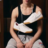 STREETBEAT lancia nuove sneaker per gli appassionati di calcio