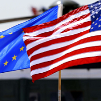 Трамп пригрозил ввести 50% пошлину на товары ЕС