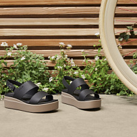 crocs shoes academy