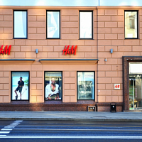 H&M closed all stores in Russia