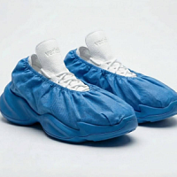 Кроссовки-бахилы – новая разработка московского дизайн-бюро Verlab