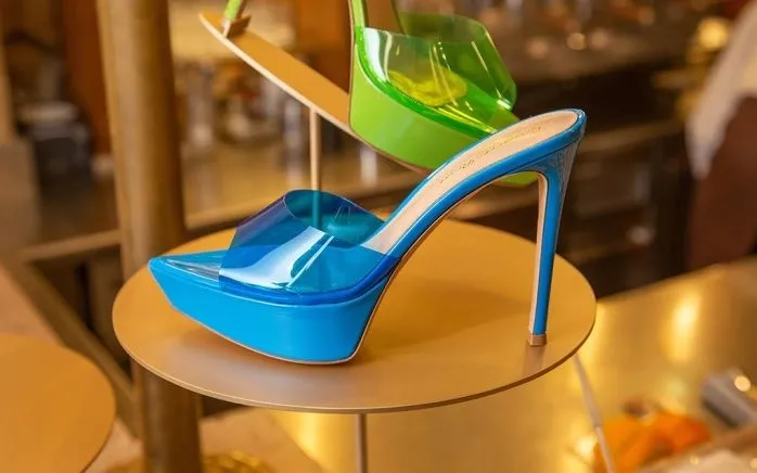 Джанвито Росси рад возращению обуви на шпильках