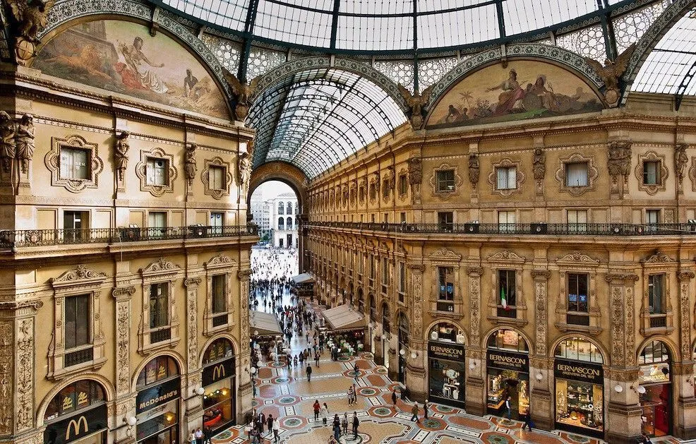 Prada Group приобрела своего франчайзи Fratelli Prada