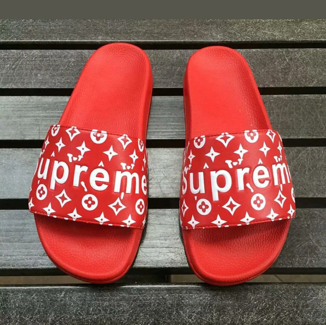 Louis Vuitton и Supreme объявили о запуске первого поп-ап магазина