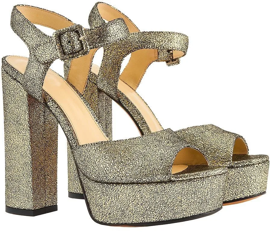 «Эконика» и Эвелина Хромченко подготовили коллекцию к Новому году