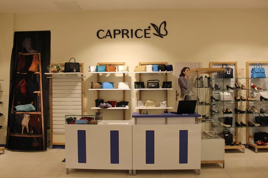 Partner Caprice - über die Zusammenarbeit mit dem Unternehmen, der Marke und ihren Schuhen