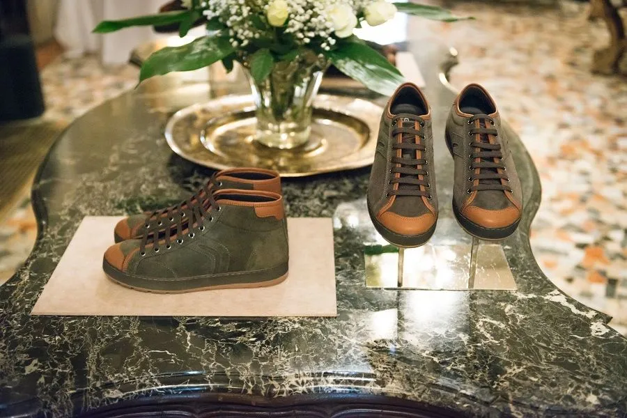 Geox presented a collection of men's shoes autumn-winter 2018 / 19