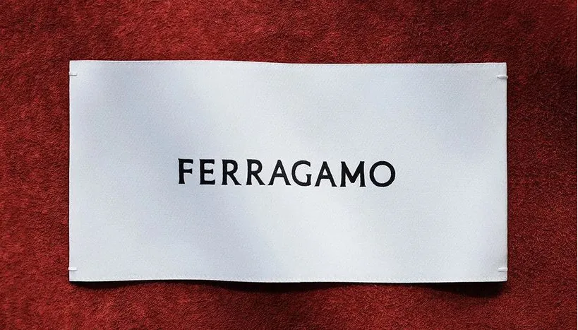 Salvatore Ferragamo изменил логотип