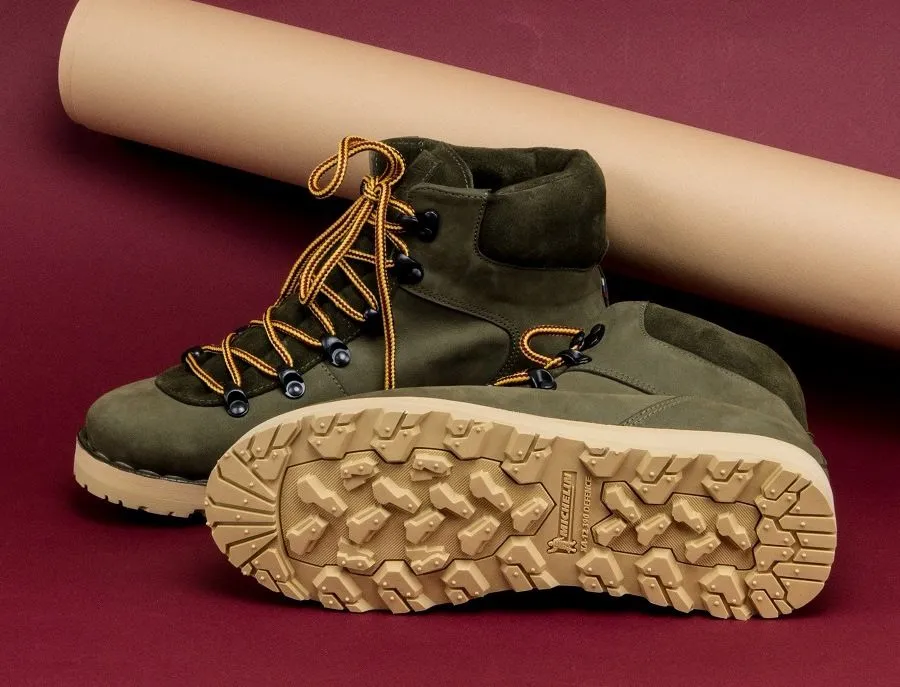 Neue russische Schuhmarken: AFOUR