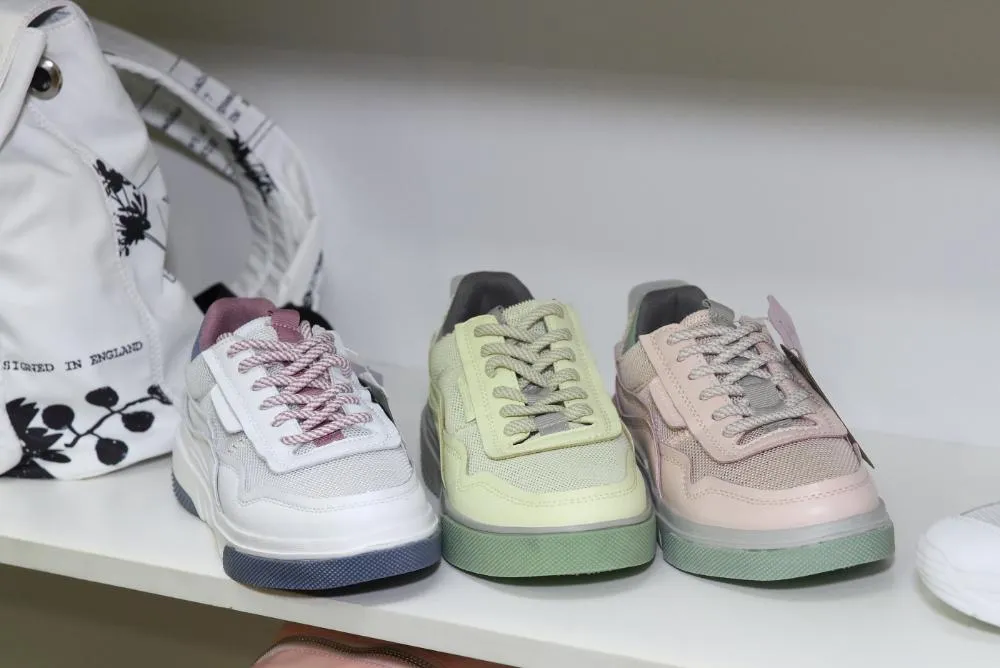 The sports industry from equipment and materials to collections of ready-made clothes and shoes - at the Sport Casual Moscow exhibition
