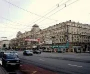 На основных проспектах Москвы пустует только 5% торговых помещений