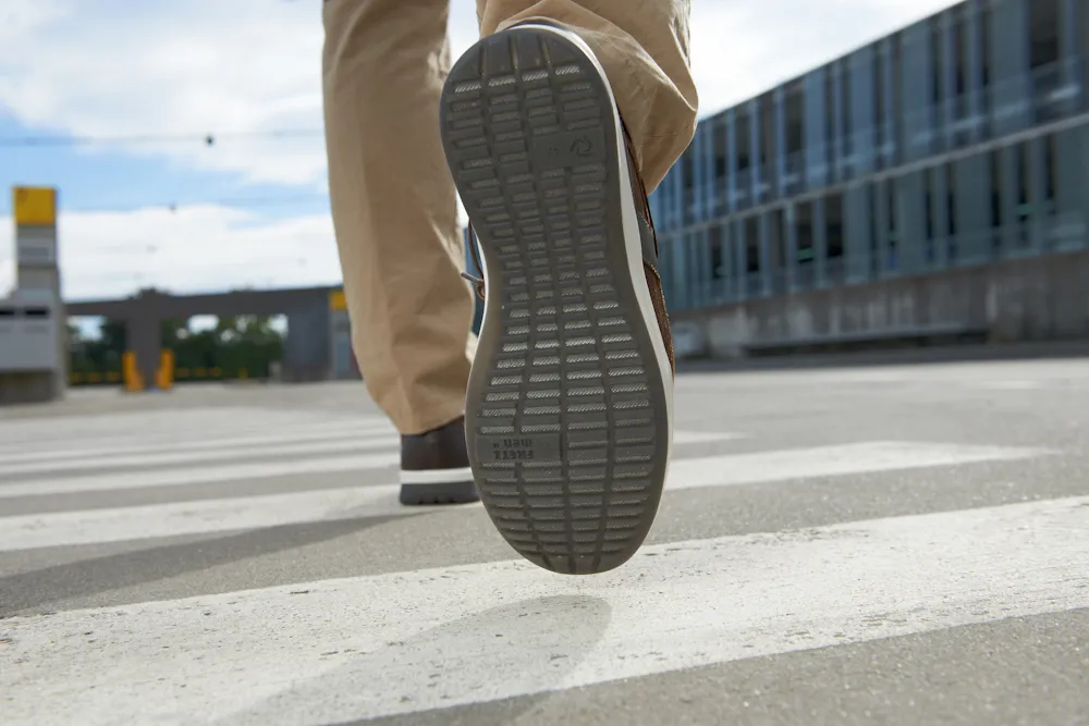 ECCO wird neuer Partner mit der GORE-TEX® SURROUND ™ -Technologie  