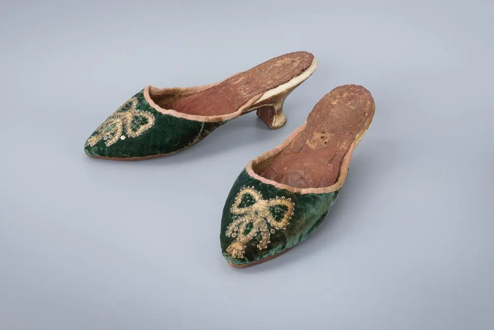 Women's shoes (pair of mules). Russia, Tver province. 1780s Velvet, silver threads, cotton braid, suede, wooden heel, leather, kid, embroidery attached.