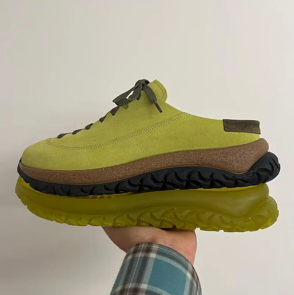 Birkenstock  дебютирует в сегменте кроссовок!