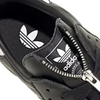 На кроссовках Adidas появилась застежка-молния! 