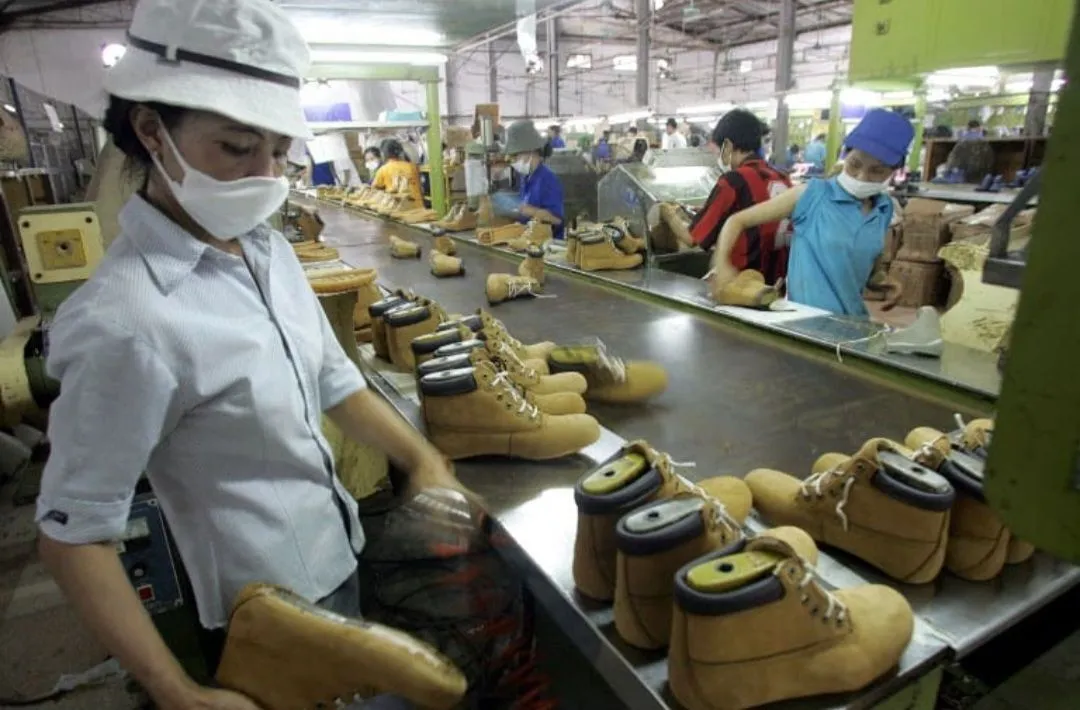 Il Vietnam registra una crescita nelle esportazioni di scarpe e borse quest'anno
