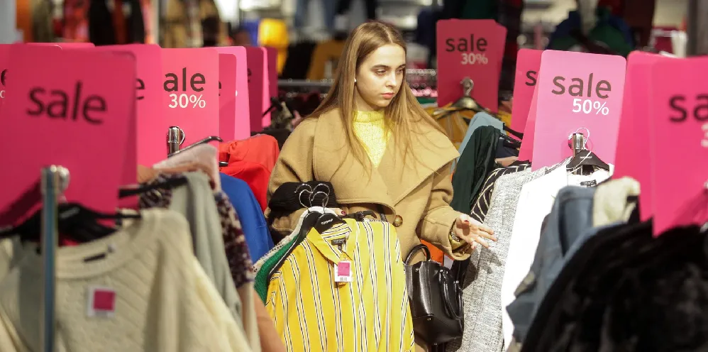 Начало ноябрьских распродаж не радует активностью потребителей