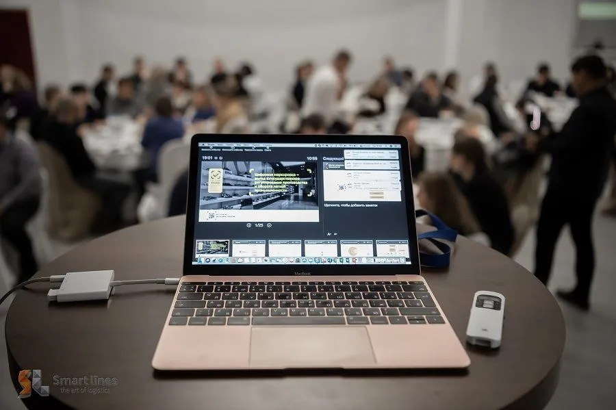 Участники бизнес-завтрака «Маркировка обуви в России» - о подготовке к введению обязательной маркировки обуви в стране.