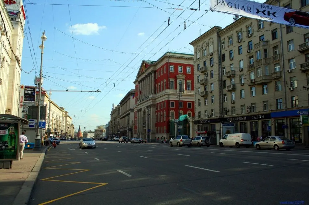 Тверская и Невский теряют привлекательность у fashion-ретейлеров, но ставки аренды не снижаются