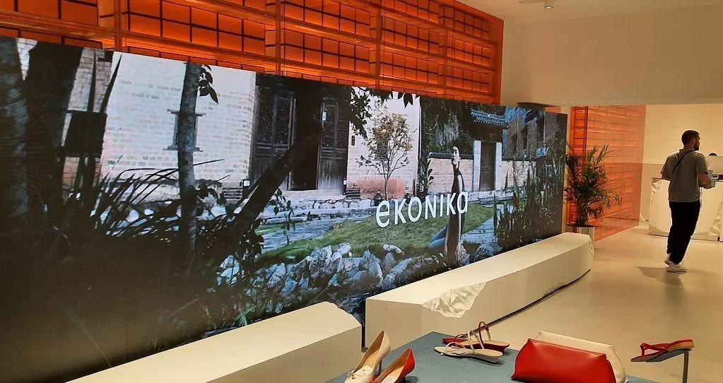 Открылся флагманский магазин Ekonika на Патриарших. 