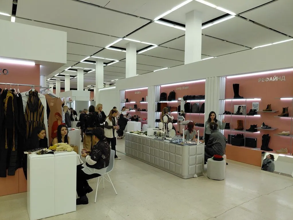 5 lokale Schuhmarken auf dem Markt der Moskauer Modewoche
